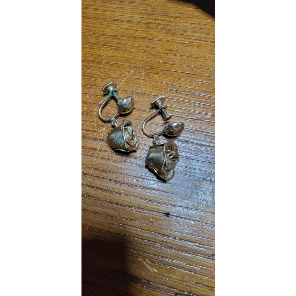 Vintage‎ Corocraft Gold Tone Rose Screw Back Earrings Mid Century Floral